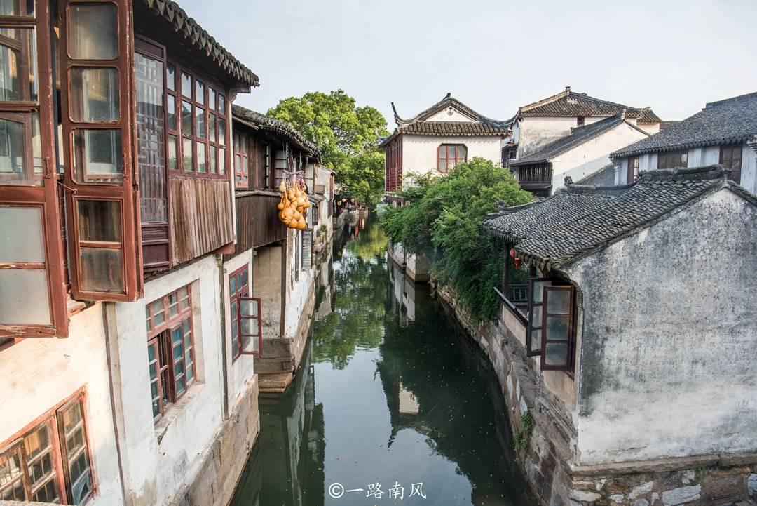 机甲英豪D